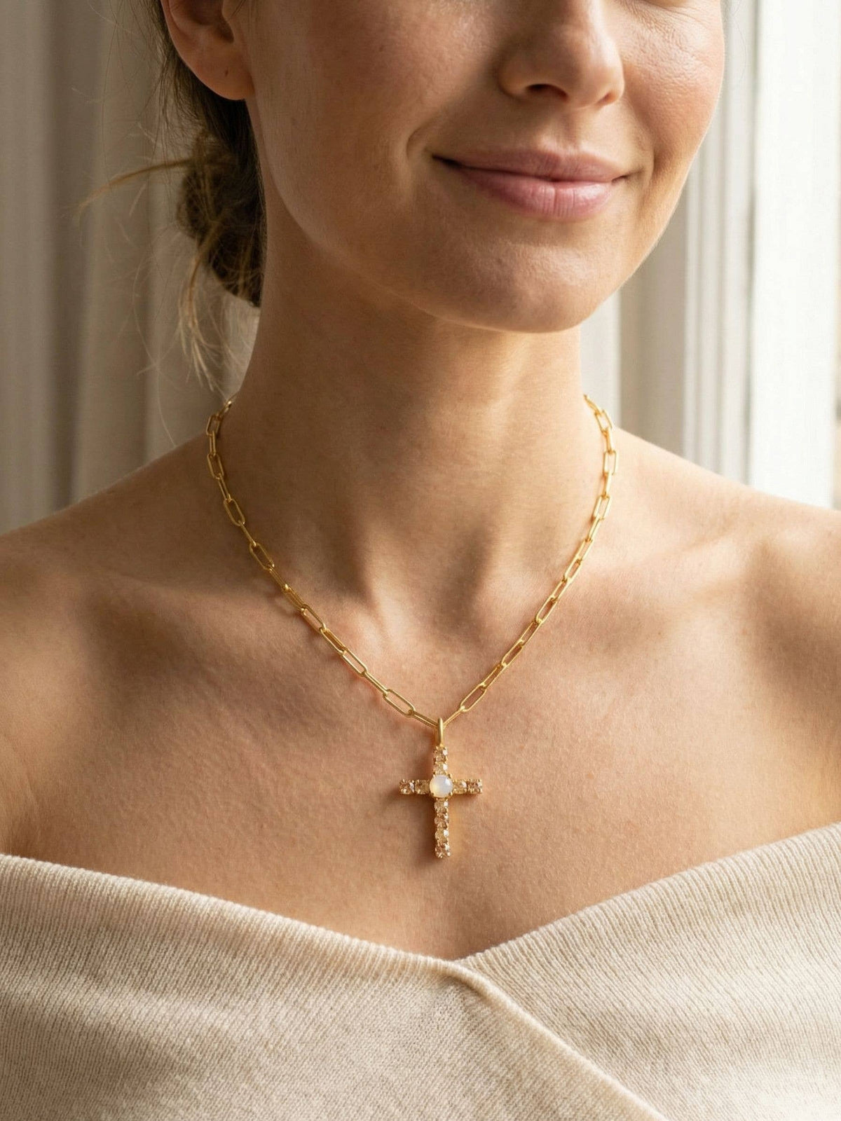 Cross Paperclip Pendant Necklace - Golden Goddess