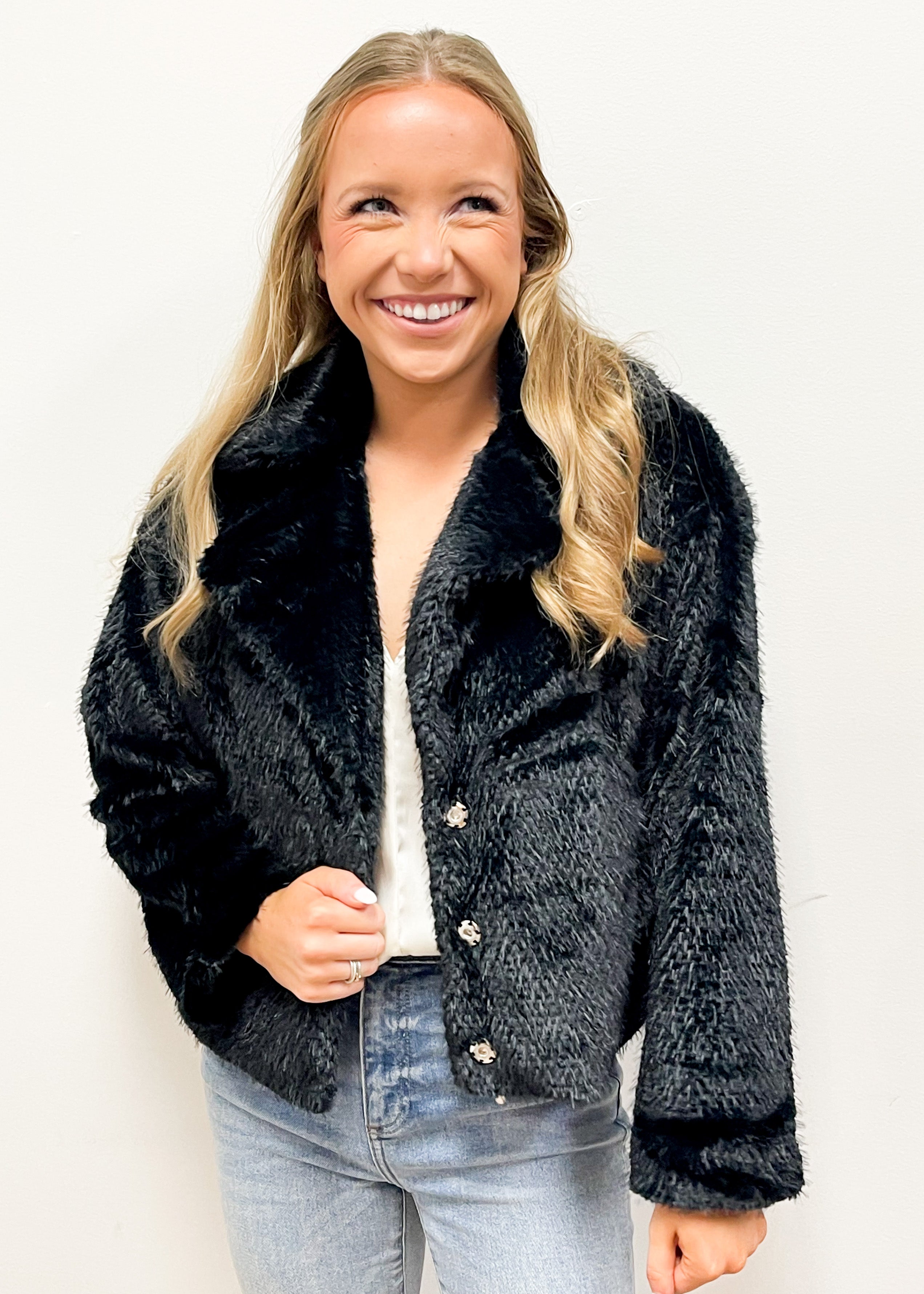Molly Bracken Faux Fur Coat - Black - Gabrielle's Biloxi