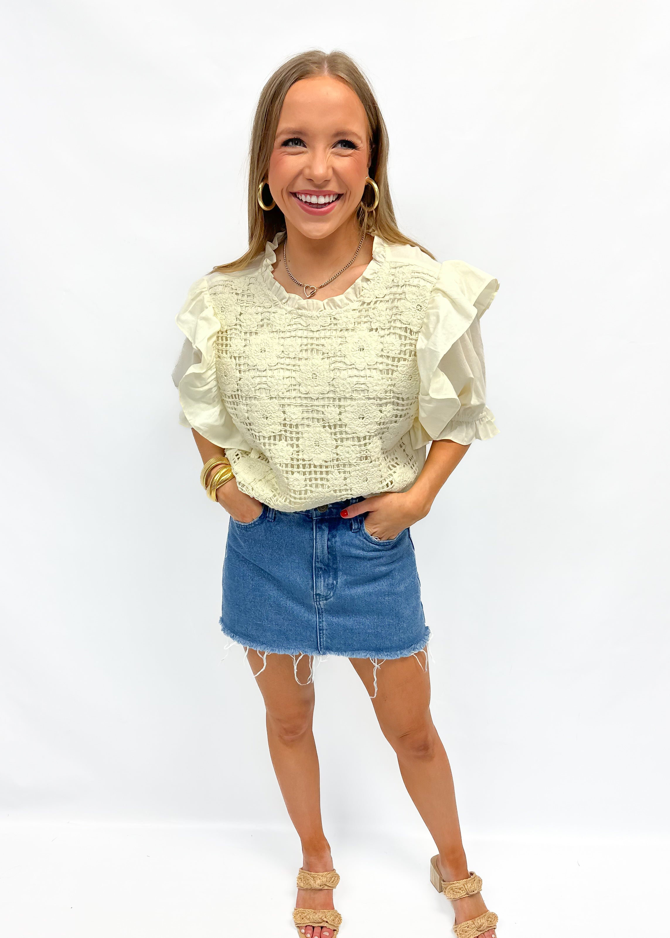 LBLOX Short Sleeve Crochet Top - Gabrielle's Biloxi