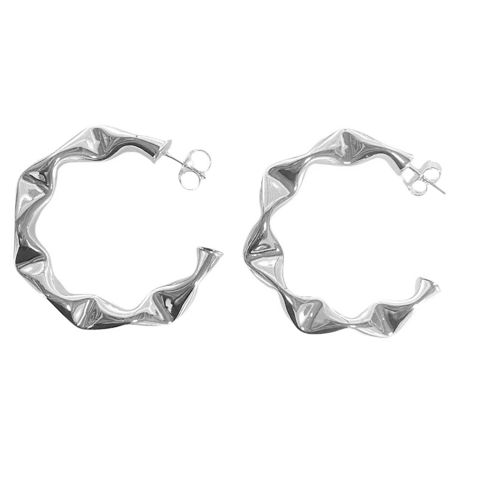 Shelia Fajl Large Wrinkled Hoops - Shiny Silver - Gabrielle's Biloxi
