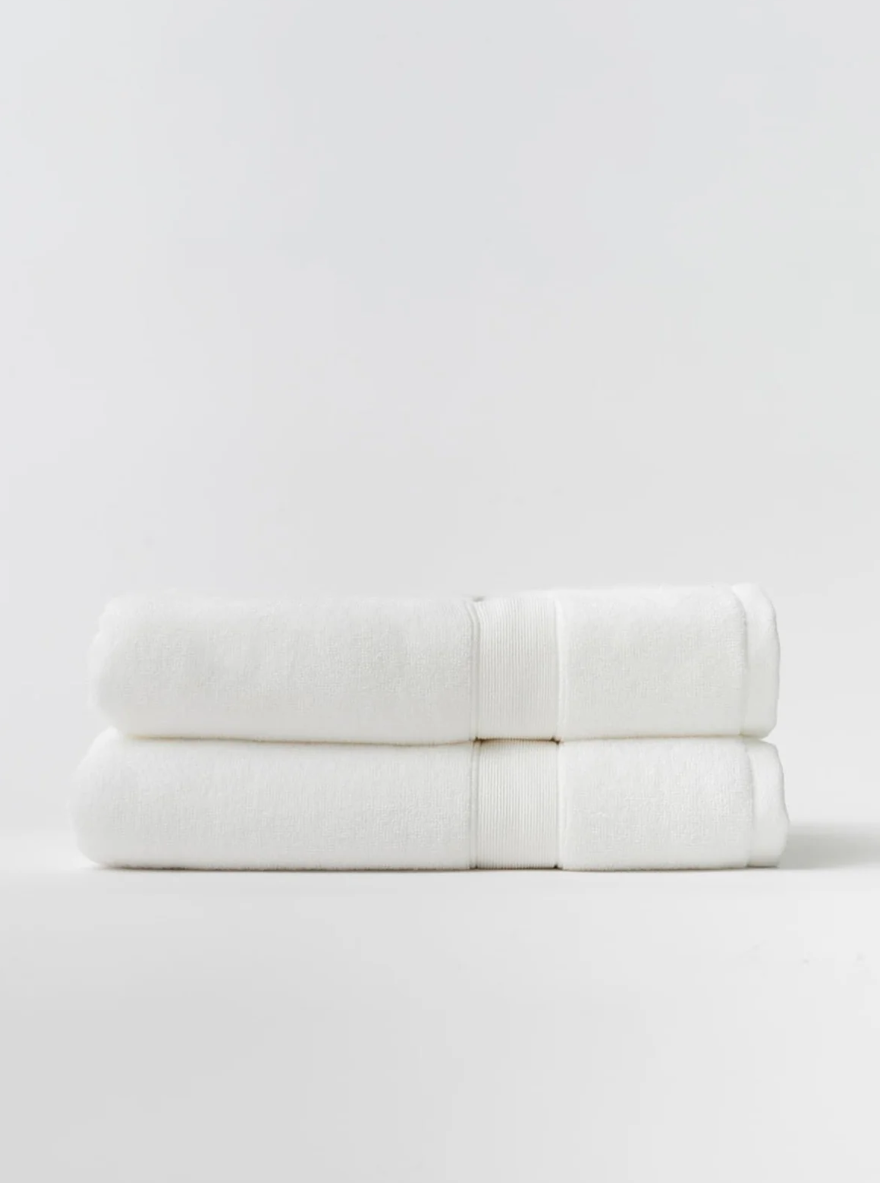 Cozy Earth Luxe Bath Towels - White