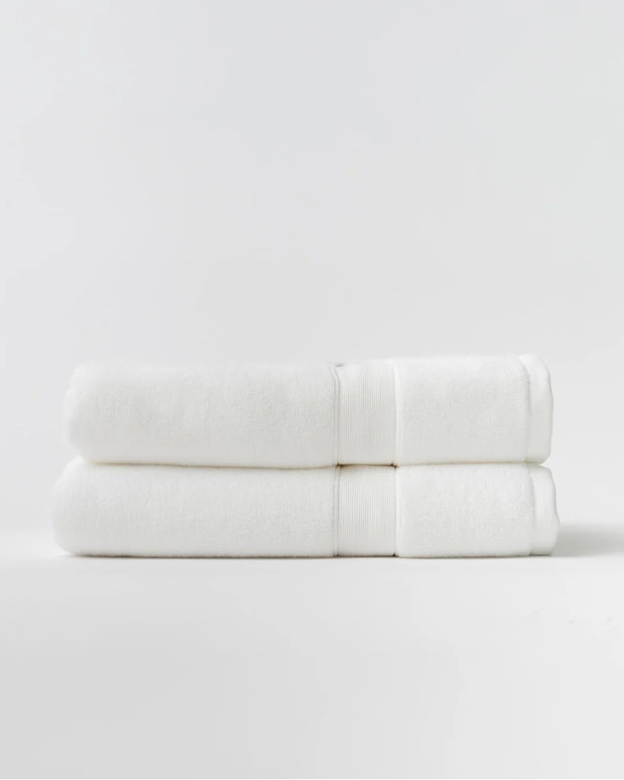 Cozy Earth Luxe Bath Towels - White