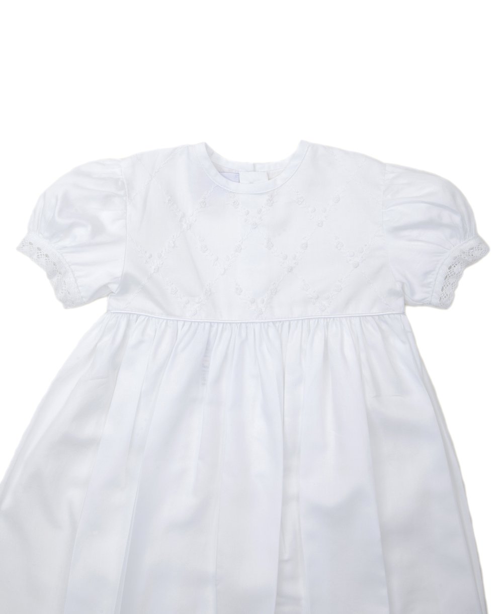 Kissy Kissy Annalise S/S Gown & Hat - Gabrielle's Biloxi