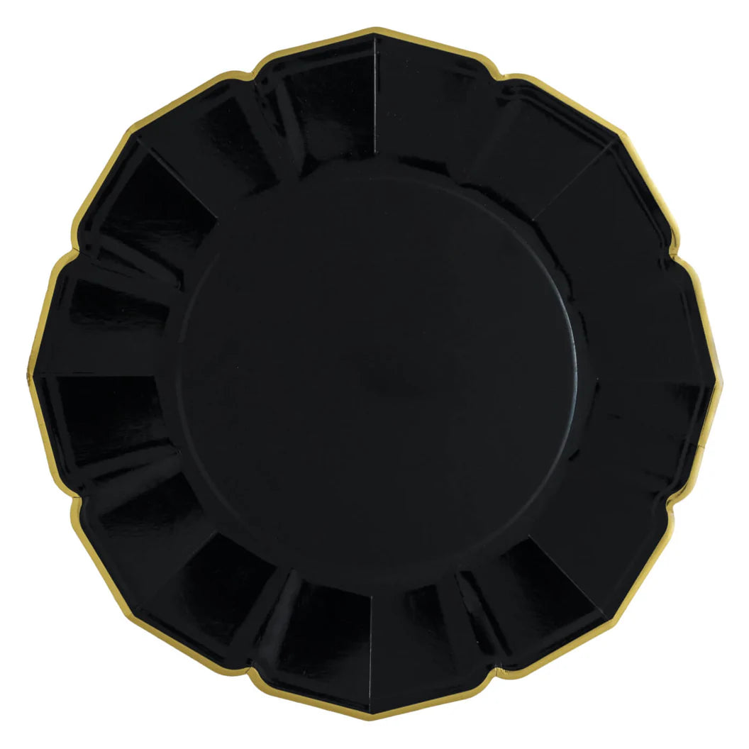 Wavy Dinner Plate Everyday Black - Gabrielle's Biloxi