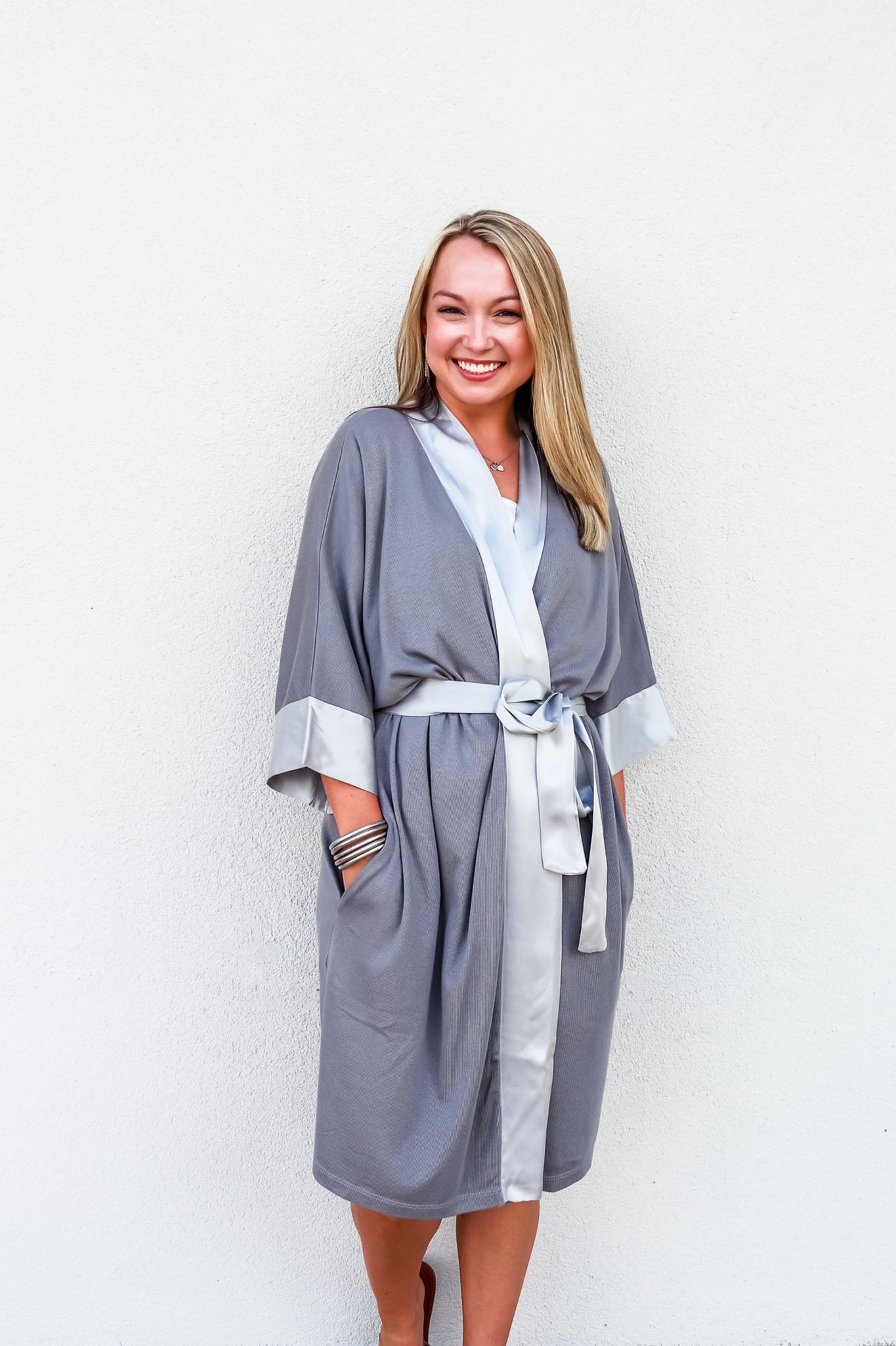 PJ Harlow Shala Robe Dark Silver - Gabrielle's Biloxi