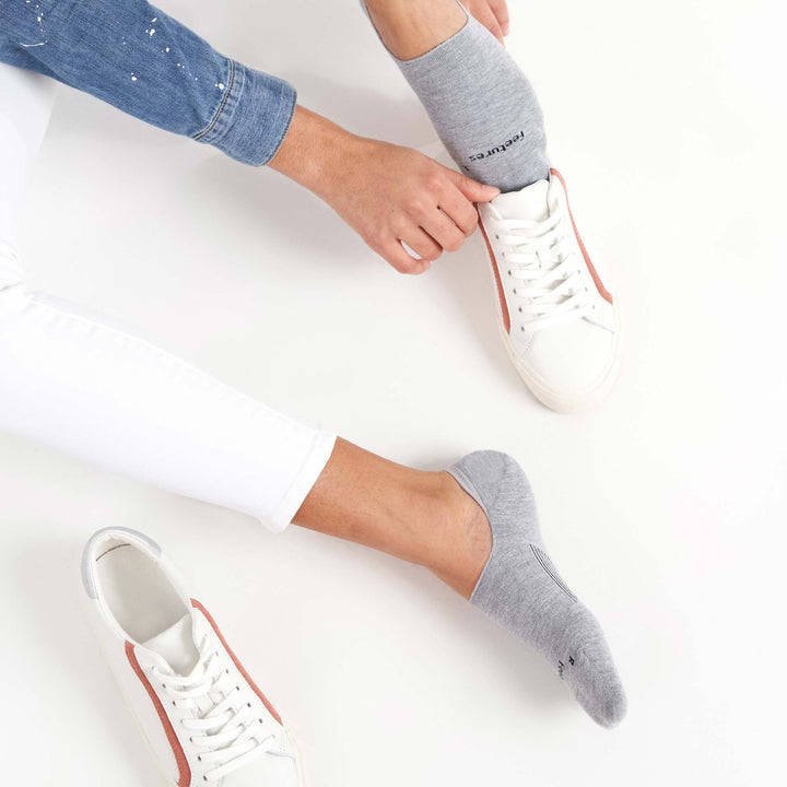 Feetures LW No Show Light Gray - Gabrielle's Biloxi