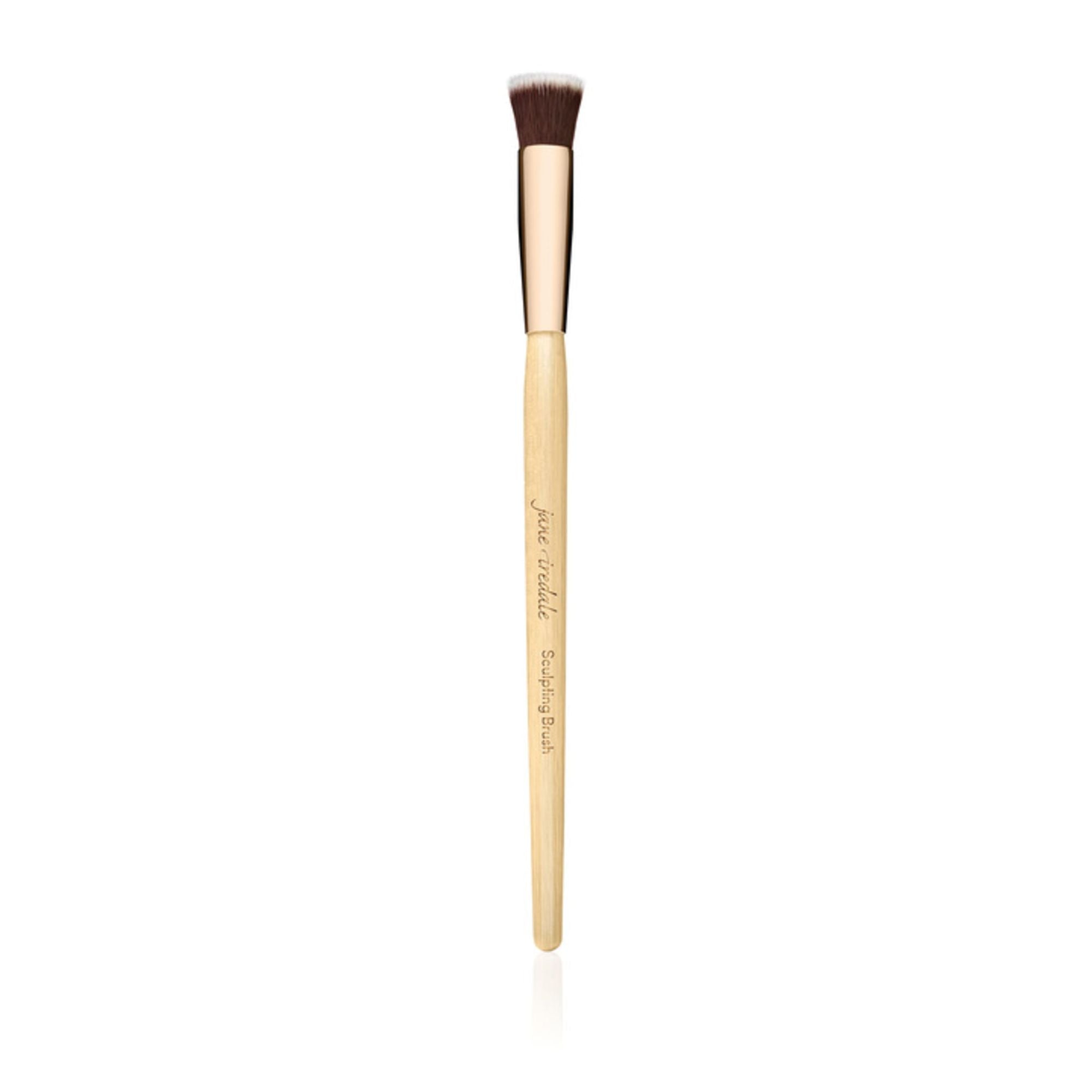 Jane Iredale Sculpting Brush - Gabrielle's Biloxi
