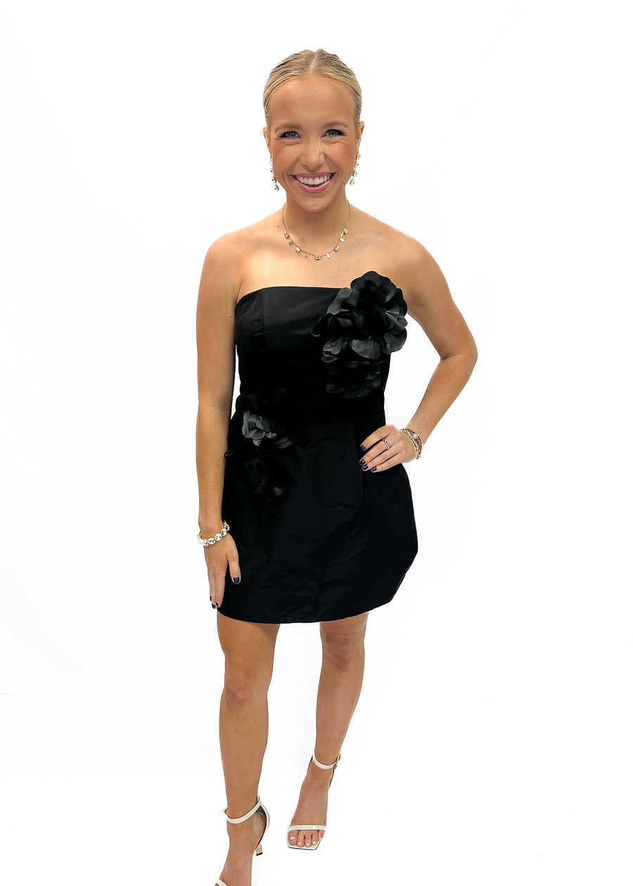 Mac Duggal Faille Strapless Mini Dress With 3D Flower Details - Black Gabrielle's Biloxi Mac Duggal Faille Strapless Mini Dress With 3D Flower Details - Black Gabrielle's Biloxi