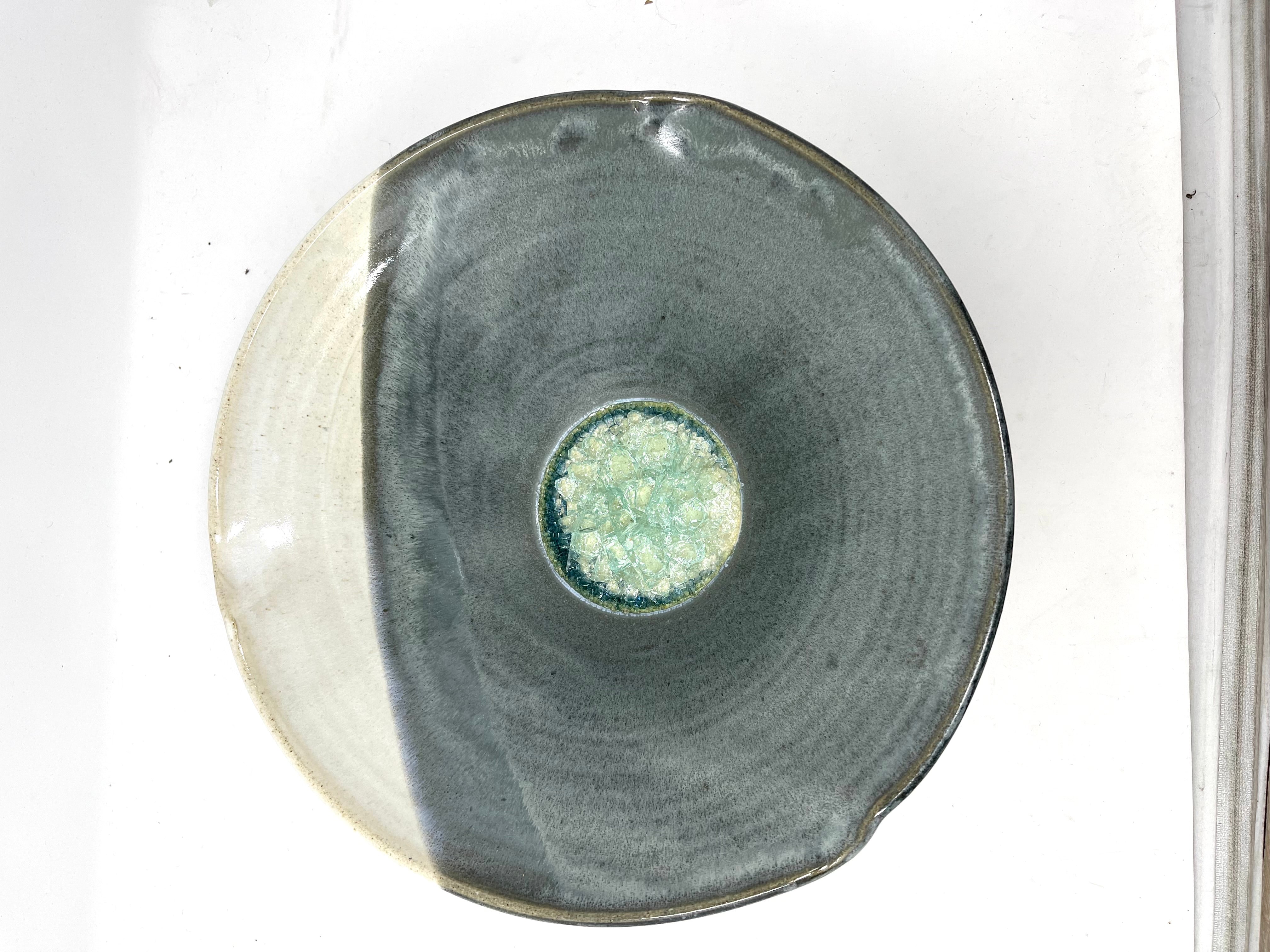 Dock 6 Pottery Large 3 Pinch Rim Bowl with Fused Glass - Grey & White - Gabrielle's Biloxi