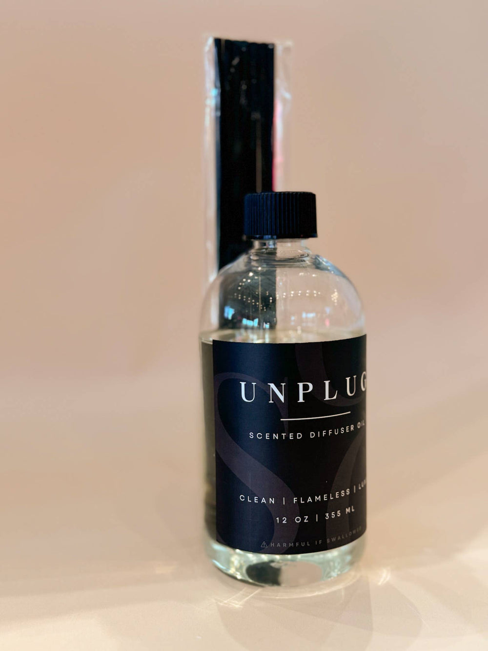 Luxe Scented Diffuser Oil + Reeds - Hibiscus Rain - Gabrielle's Biloxi
