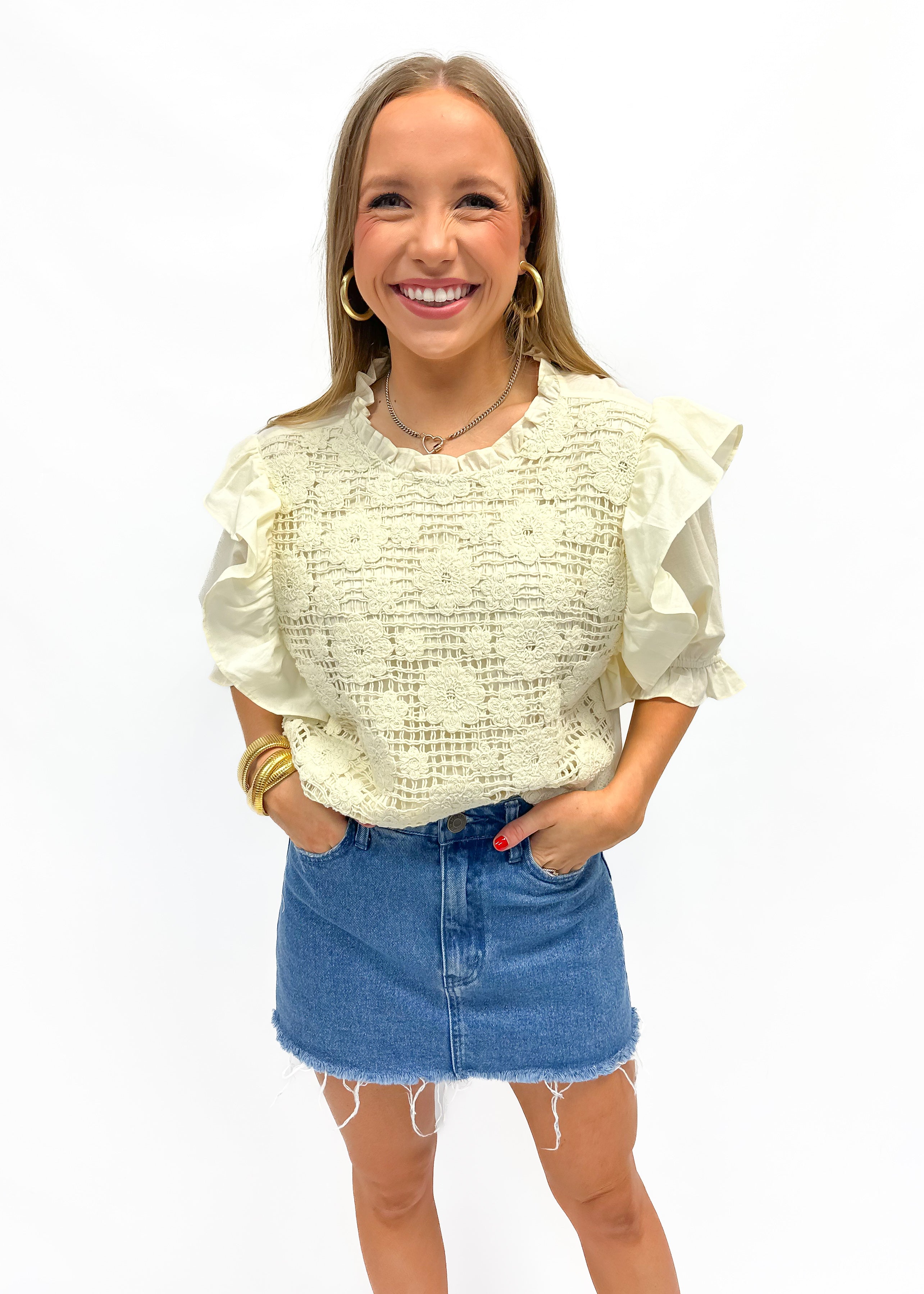 LBLOX Short Sleeve Crochet Top - Gabrielle's Biloxi