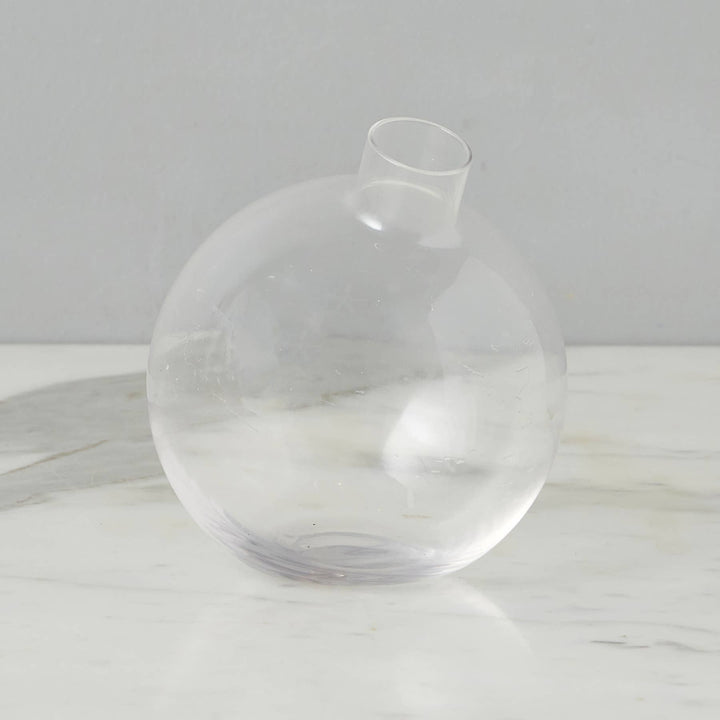 Etu Clear Sphere Bud Vase - Gabrielle's Biloxi