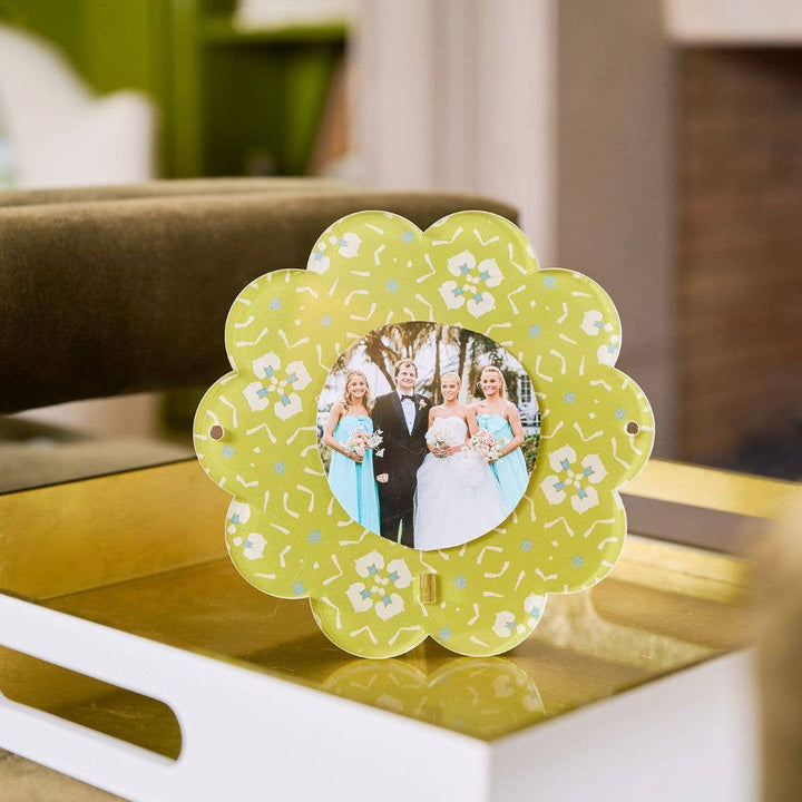 Dorset Garden Green Acrylic Round Picture Frame - Gabrielle's Biloxi