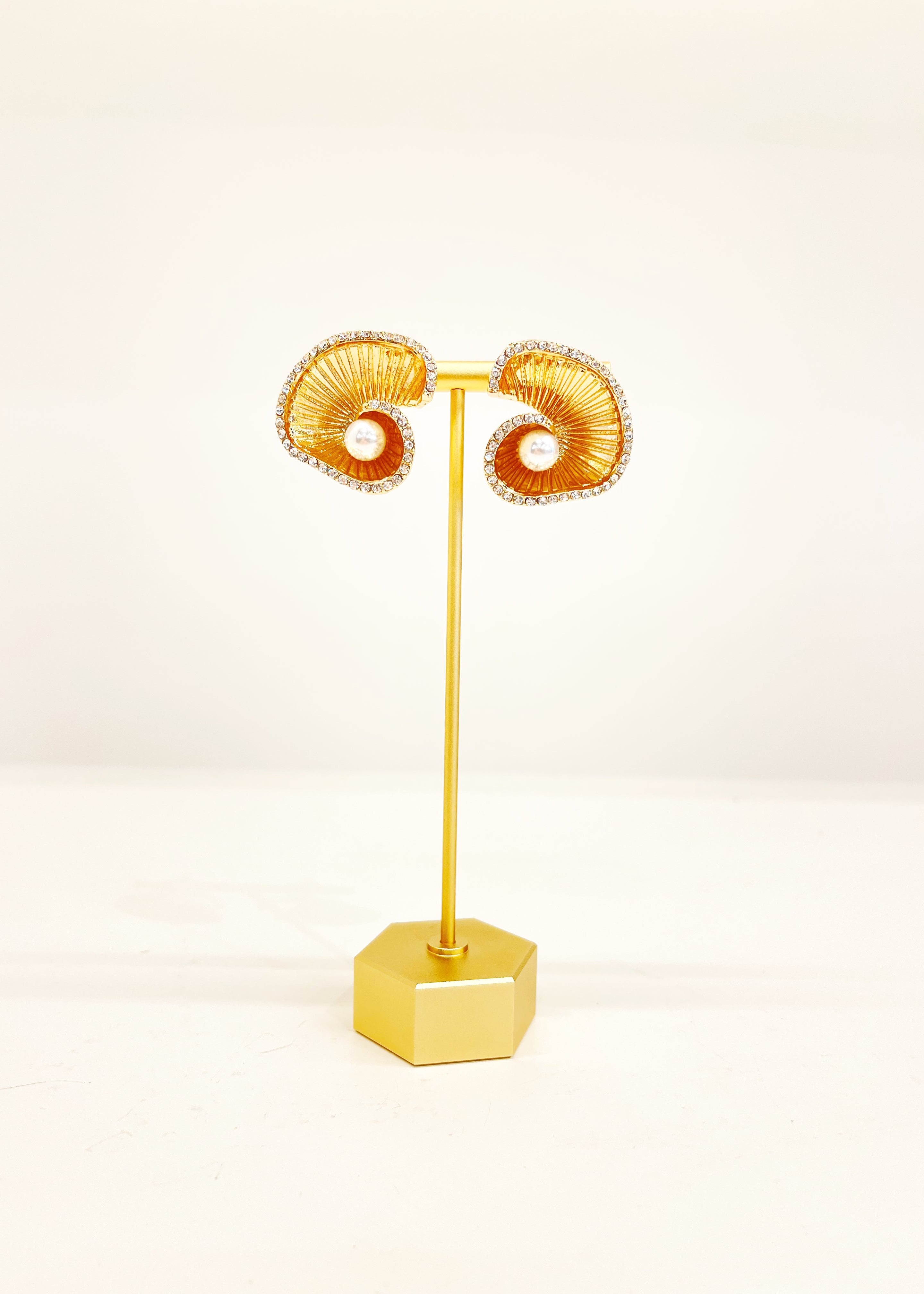 Golden Tide Pearl Earrings