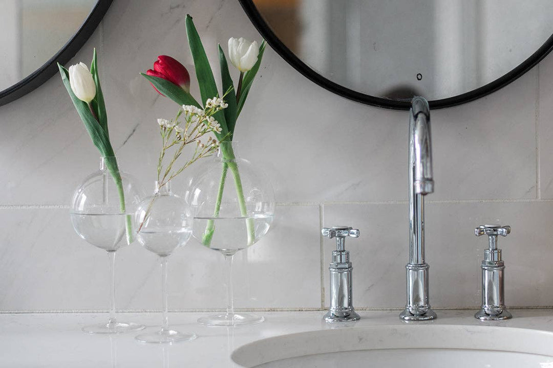 Etu Clear Wine Glass Shaped Flower Vase, Large - Gabrielle's Biloxi