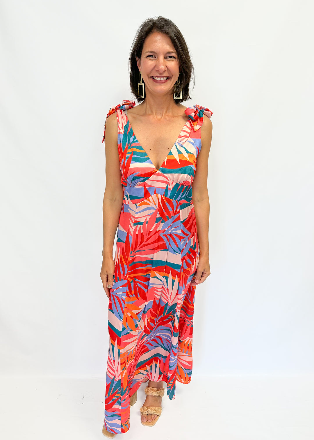 Molly Bracken V-Neck Tie Dress - Gabrielle's Biloxi