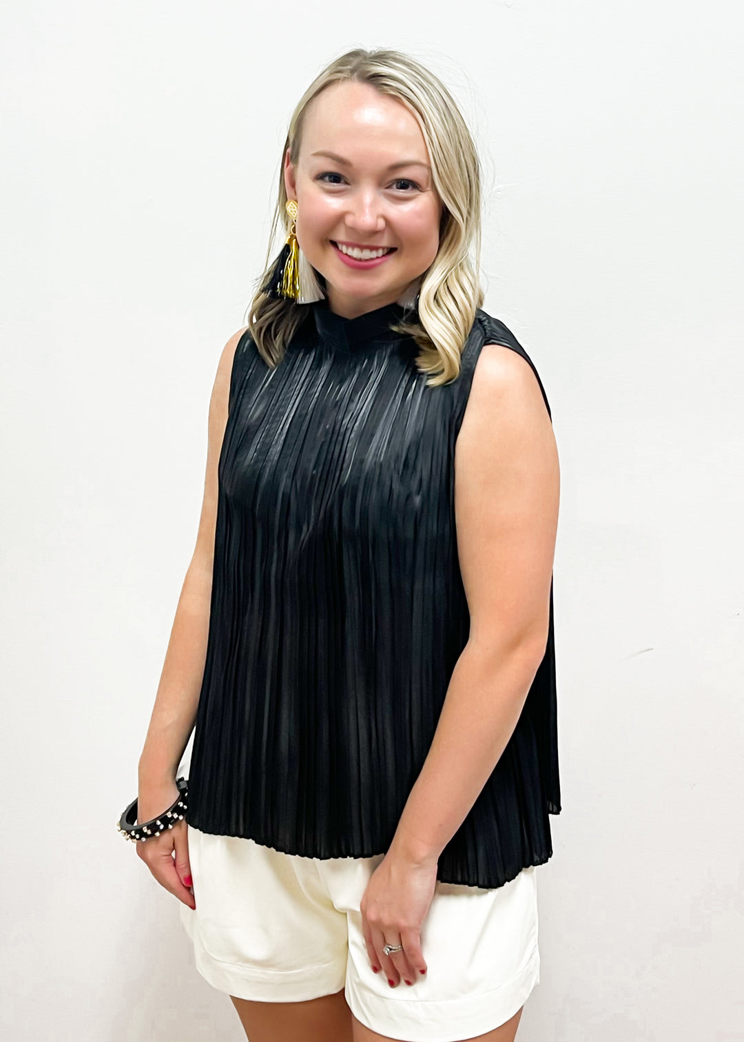 LBLOX Pleated Sleeveless Top - Black - Gabrielle's Biloxi