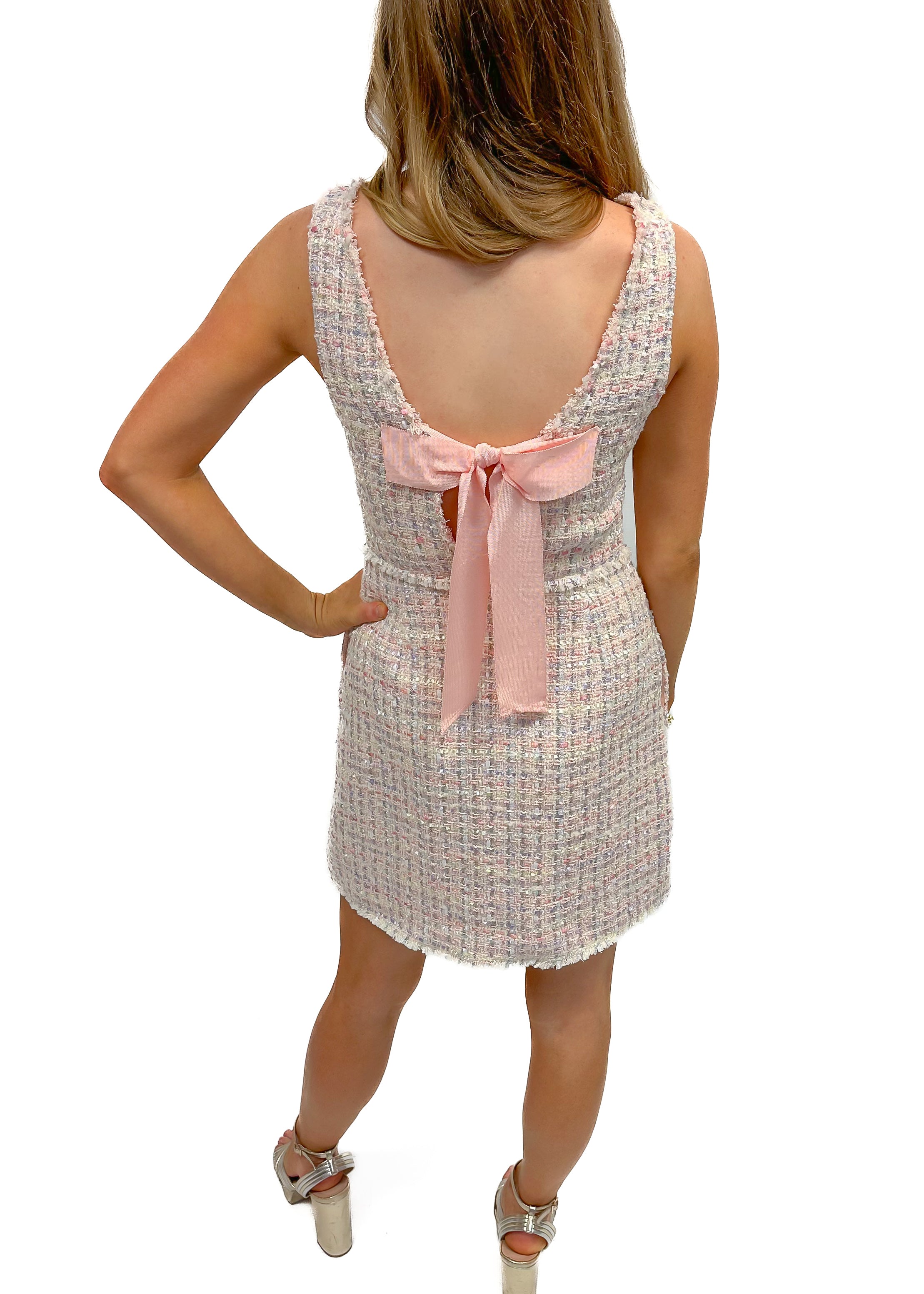 Fancy dress shop in vyapar kendra online