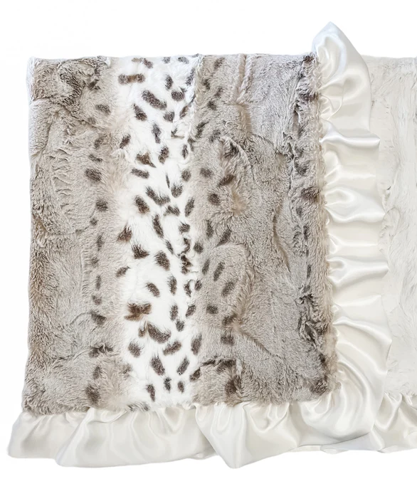 Snowcat Ivory Blanket - Gabrielle's Biloxi