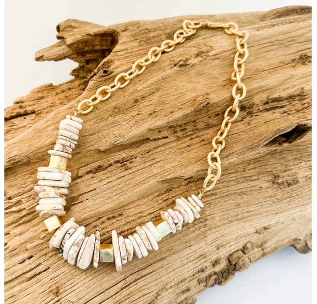Virtue Chip Magnesite Colorblock Necklace - Cream - Gabrielle's Biloxi