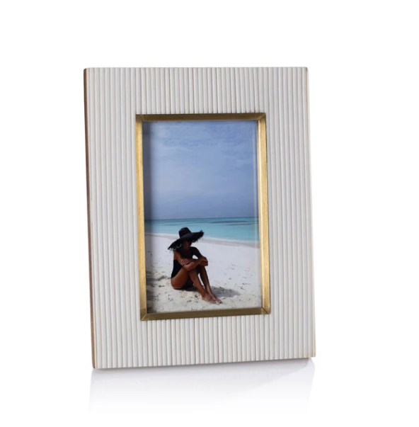 Zodax Bossa Ribbed White Resin Photo Frame - 4x6 - Gabrielle's Biloxi