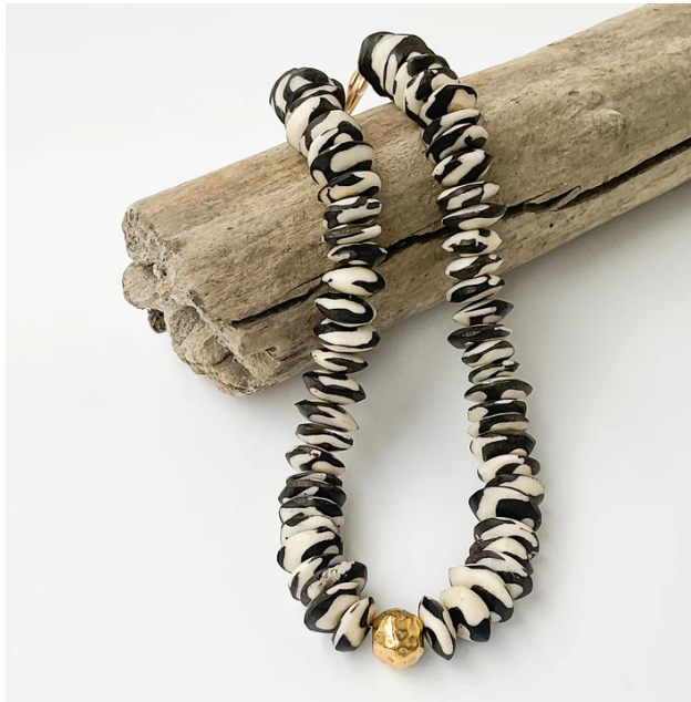 Heishi Bone Hammered Ball Necklace - Black Giraffe - Gabrielle's Biloxi