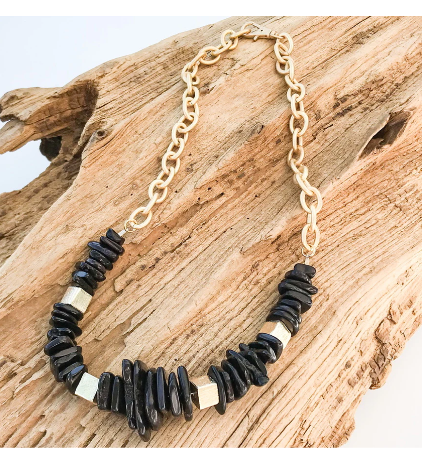Virtue Chip Magnesite Colorblock Necklace - Black - Gabrielle's Biloxi