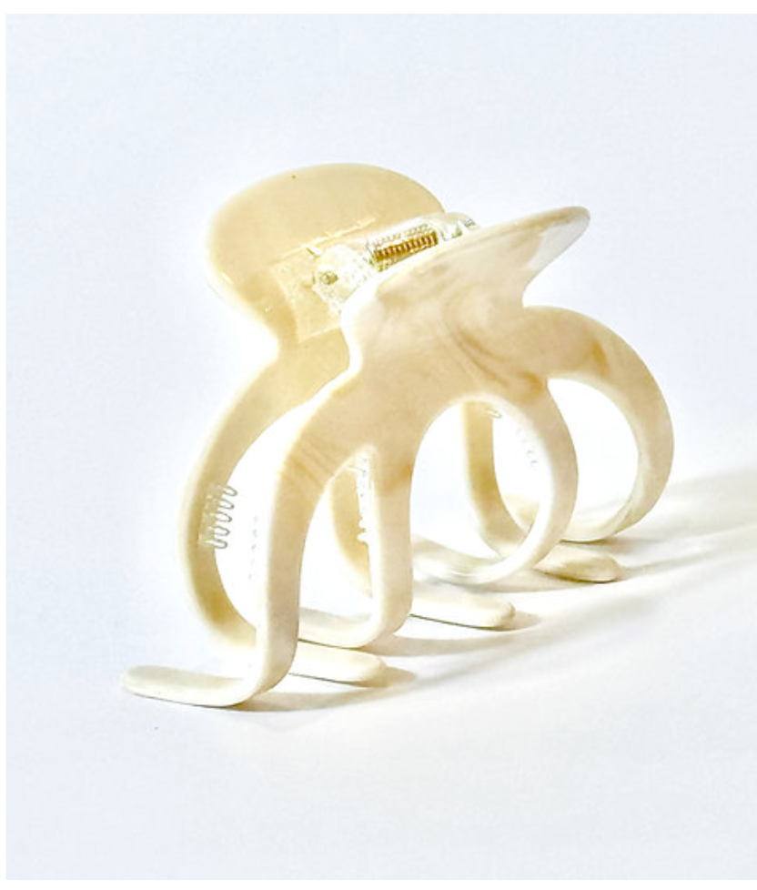 Ava Jaw Clip - Marble - Gabrielle's Biloxi