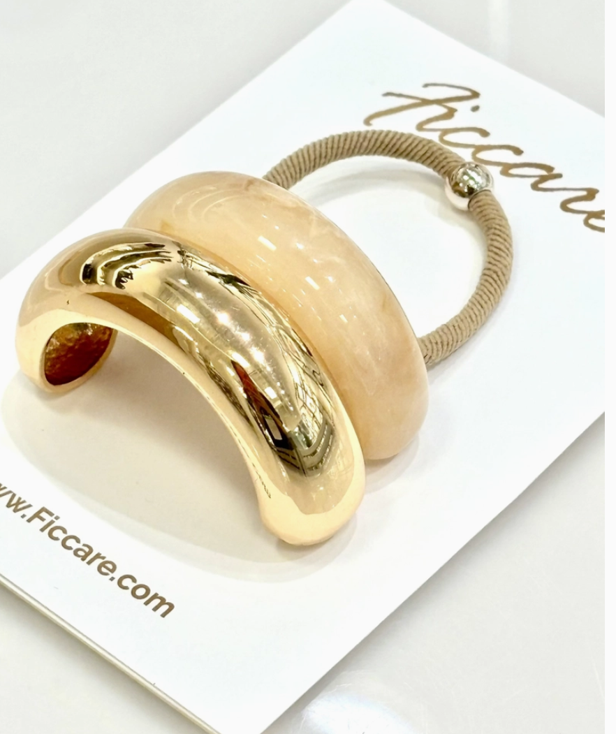 Melody Resin + Metal Bar Pony Holder - Peachy Creme & Gold - Gabrielle's Biloxi