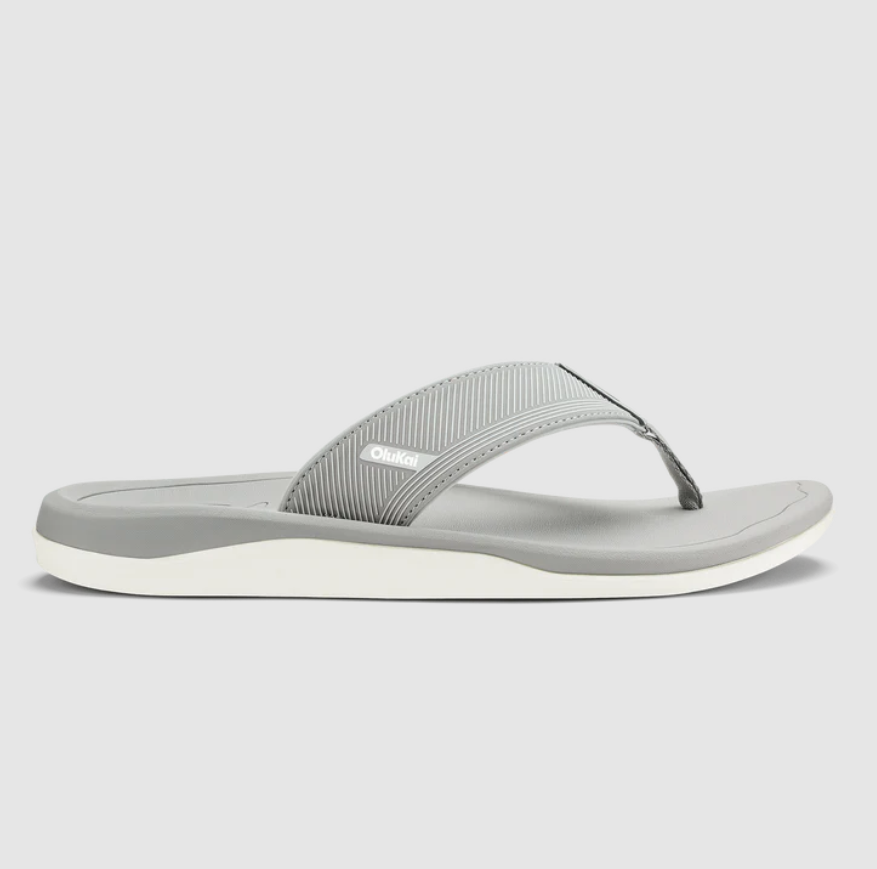 OluKai Ahi Kai - Ash / Ash - Gabrielle's Biloxi
