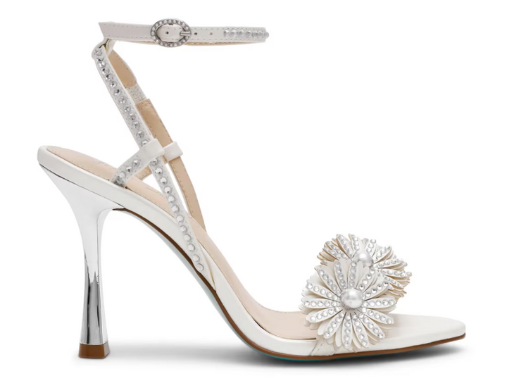Betsey Johnson Mylee - Ivory - Gabrielle's Biloxi