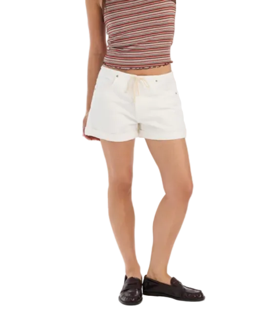 DAZE Maddie Mid Rise Short - Lamb - Gabrielle's Biloxi