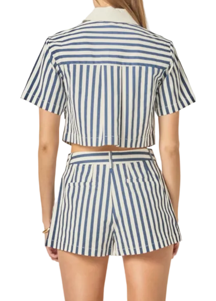 Cropped Shirt With Short Sleeves - Navy/Off White - Gabrielle's Biloxi