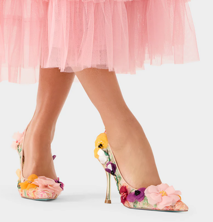 Betsey Johnson Darcy - Nude