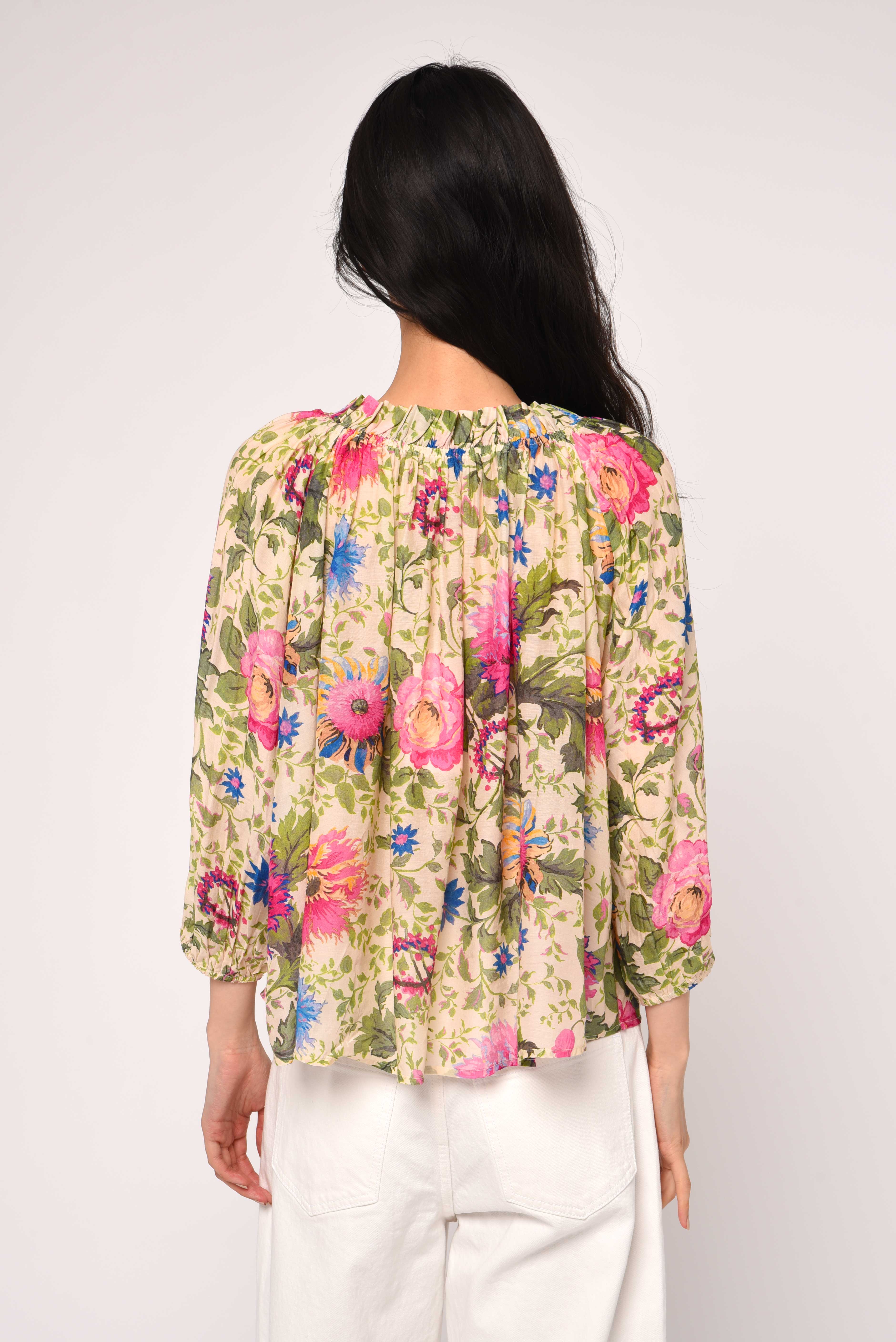 Adriana Top