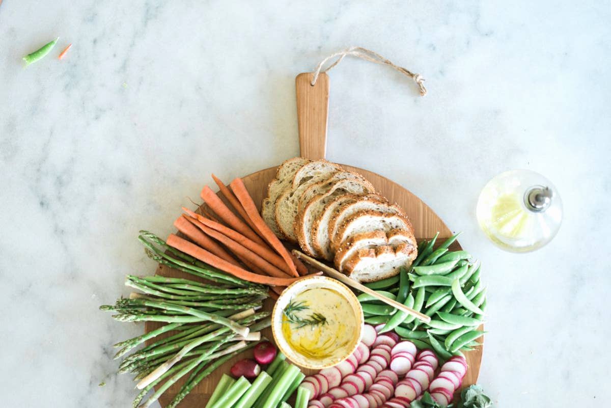 Etu Home Round Pine Charcuterie Board - Medium - Gabrielle's Biloxi