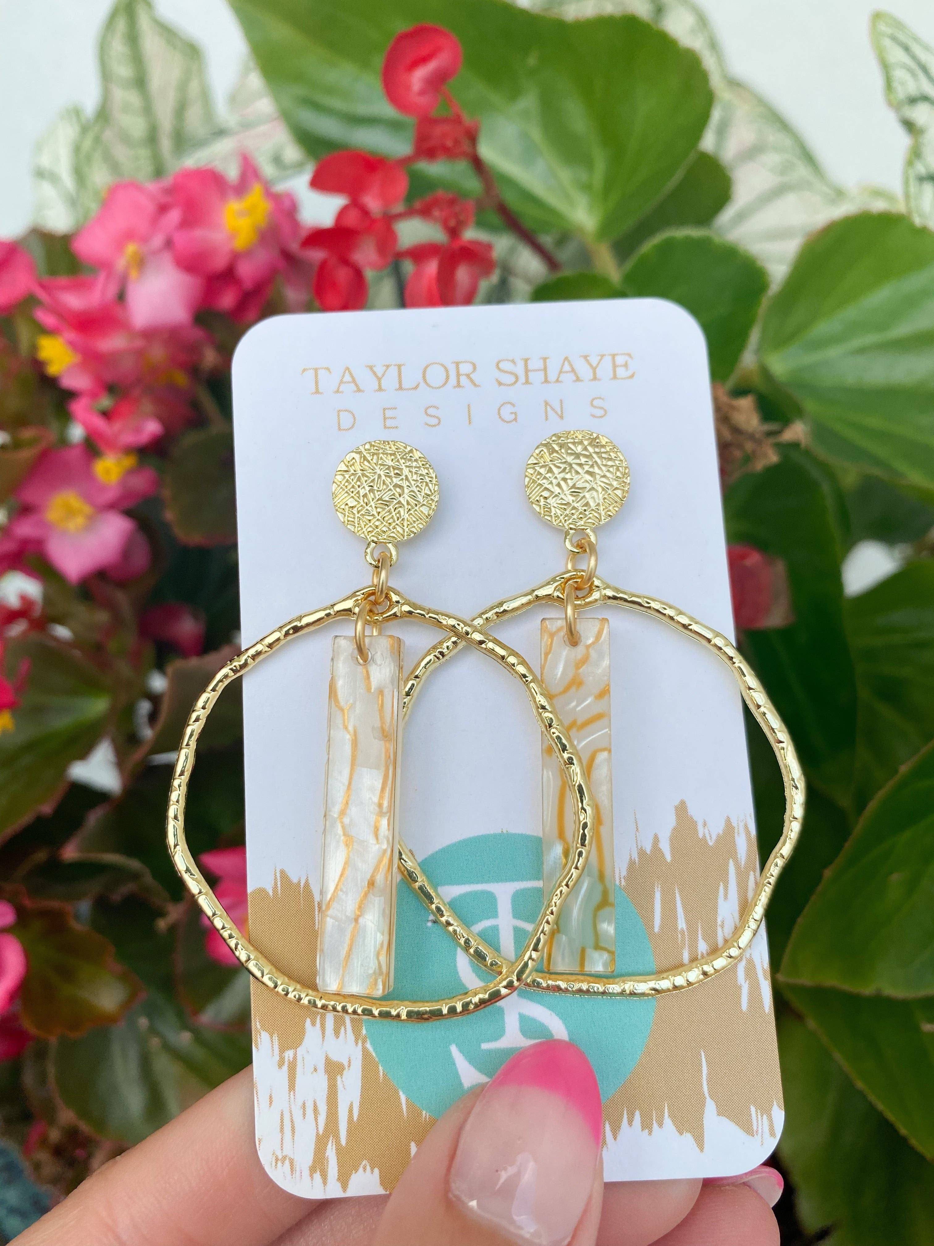 Carrie Stick Hoops - Gabrielle's Biloxi