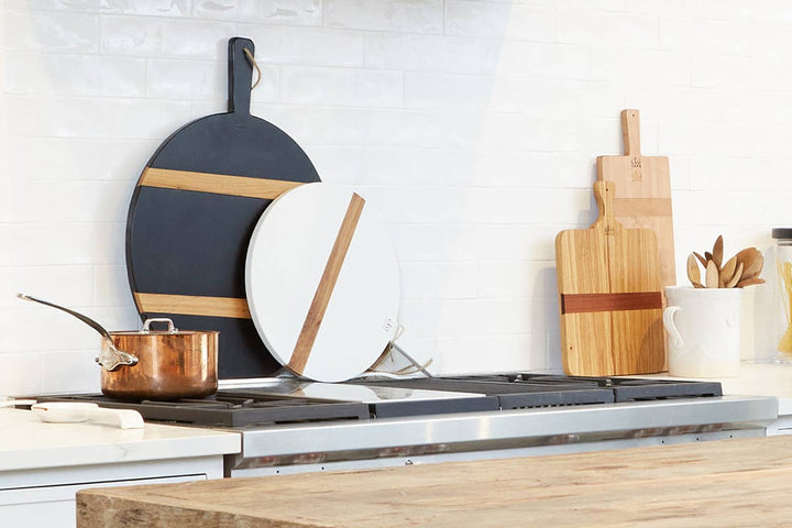 ETU Mod Charcuterie Cheese Board, Small Round, White - Gabrielle's Biloxi