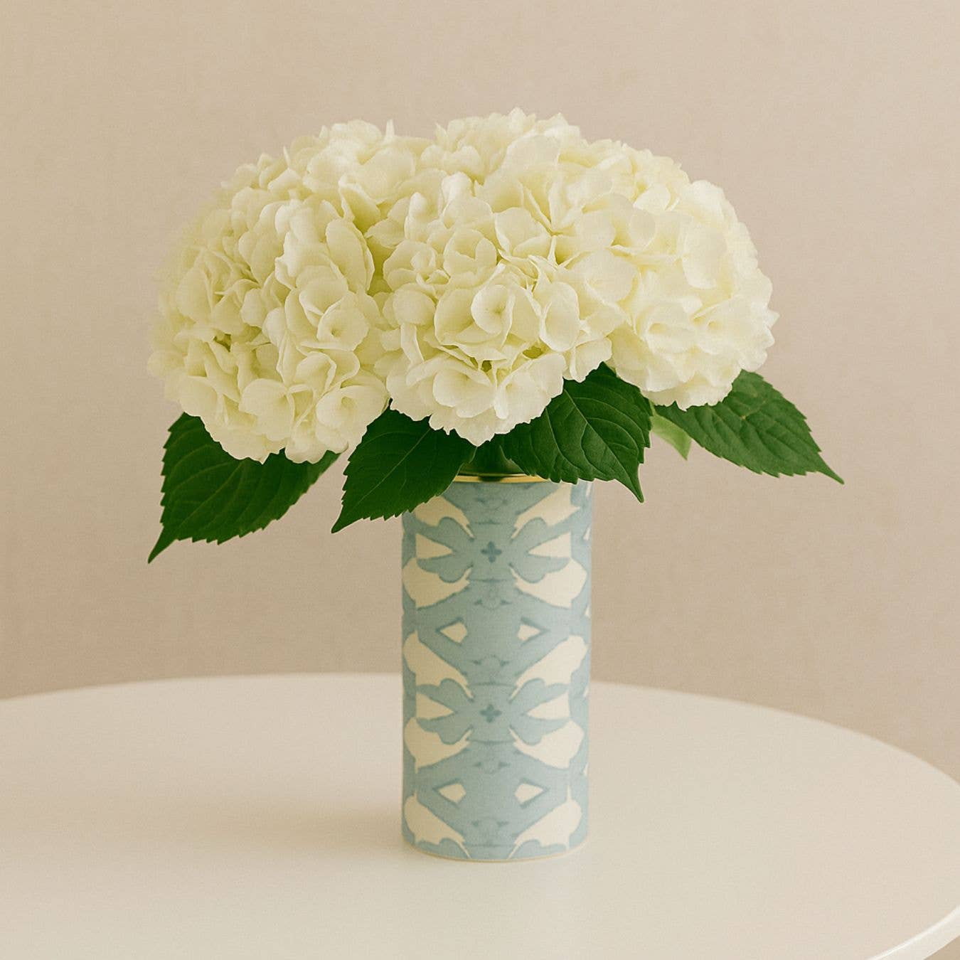 Palm Mist Vase - Gabrielle's Biloxi