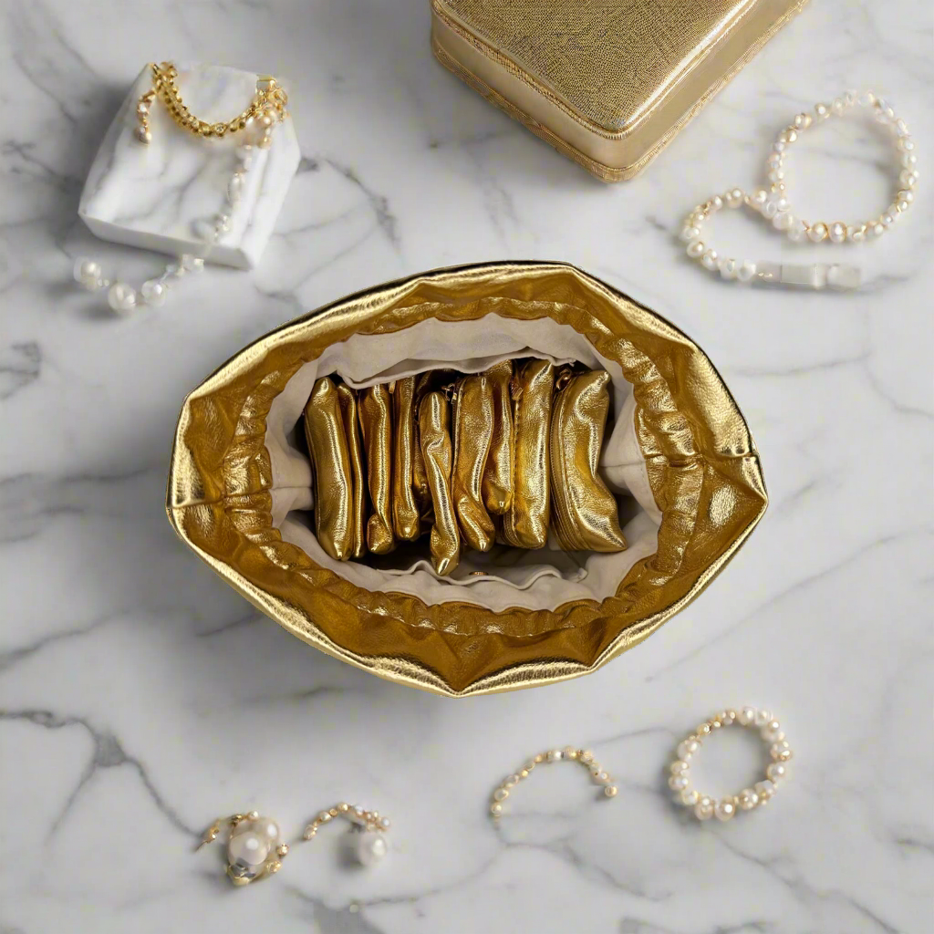 Oprah's Favorite Things 2021 - Ultra Jewelry Case - 24 Karat