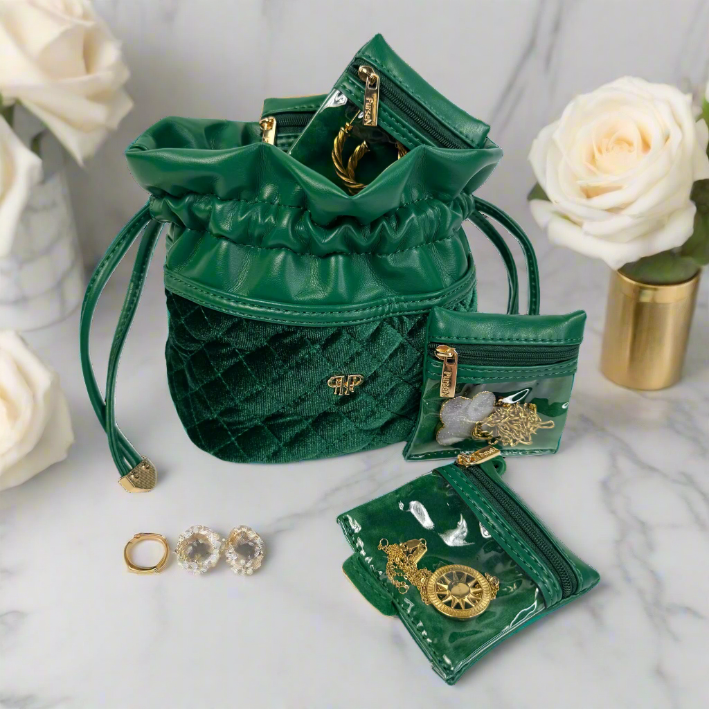 Oprah's Favorite Things 2021 - Ultra Jewelry Case - Emerald Velvet - Gabrielle's Biloxi