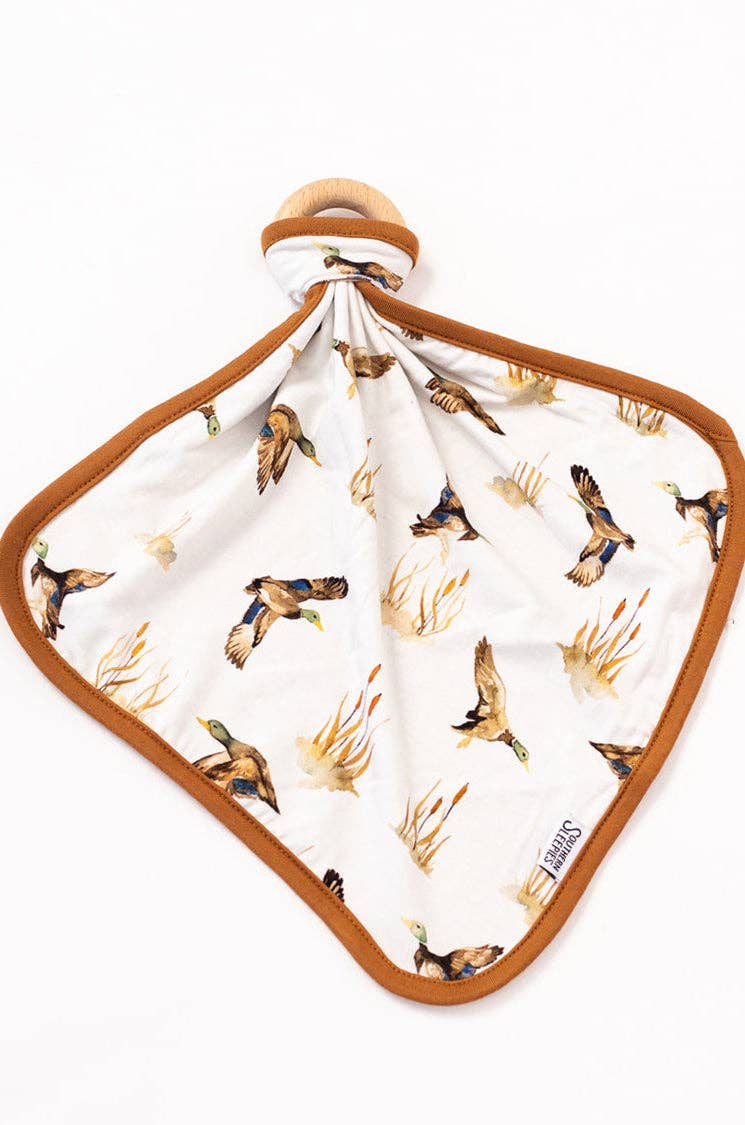 Ducks Bamboo Lovie with Wooden Ring - Gabrielle's Biloxi