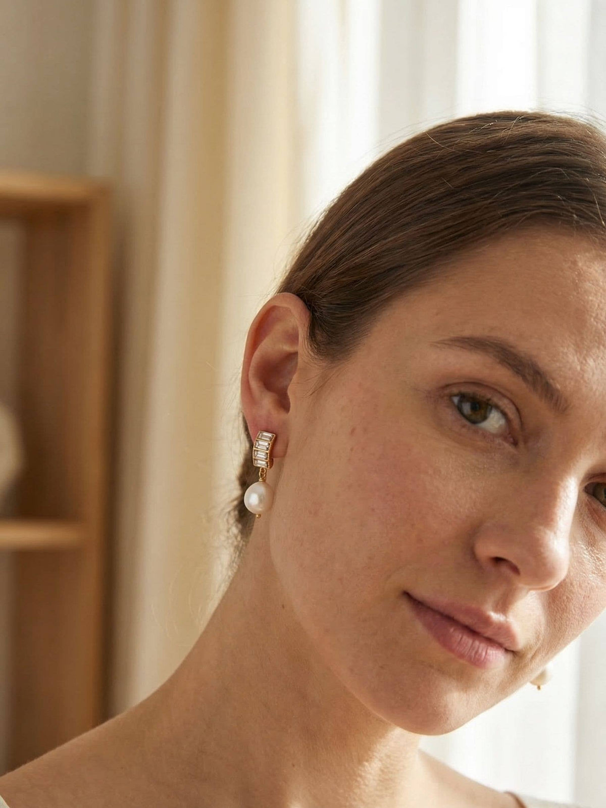 Cressida Dangle Earrings - Bright Gold Crystal