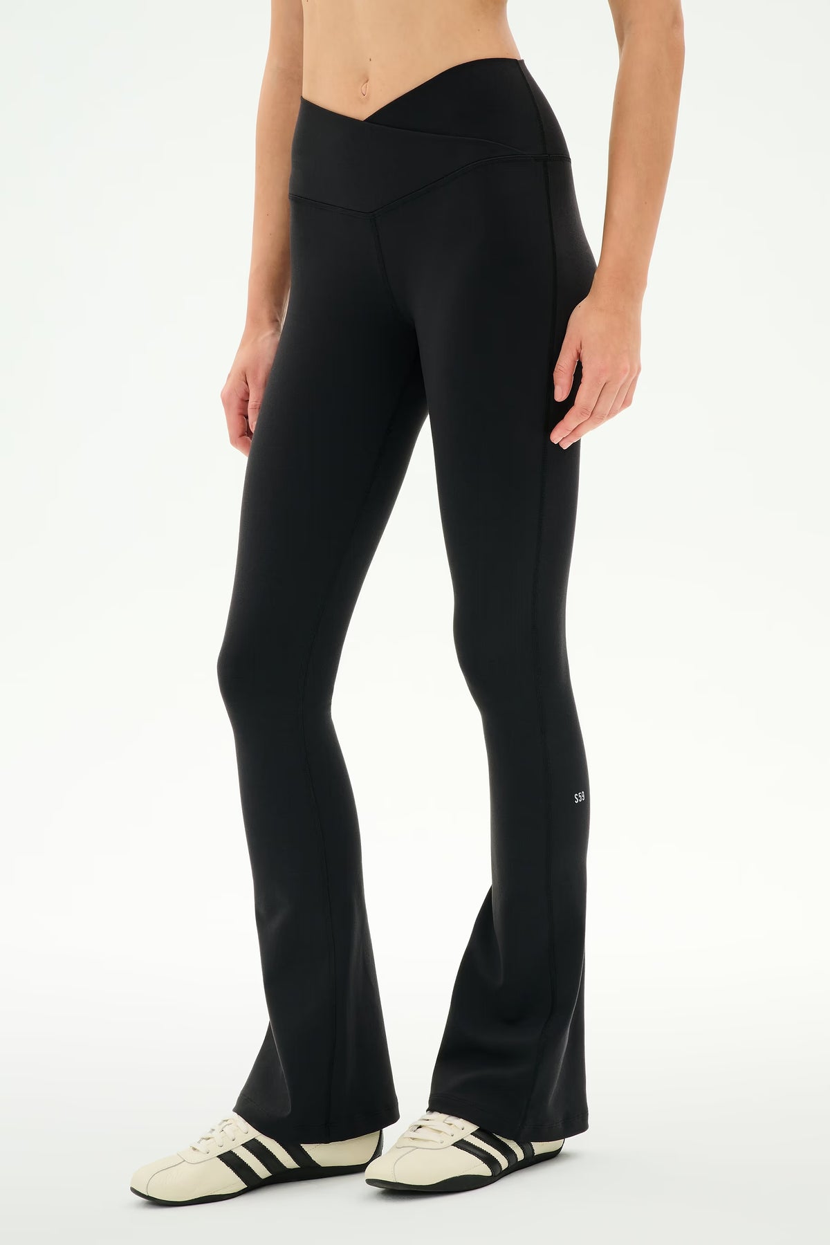 Splits59 Raquel Crossover Supplex Flare 32" - Black