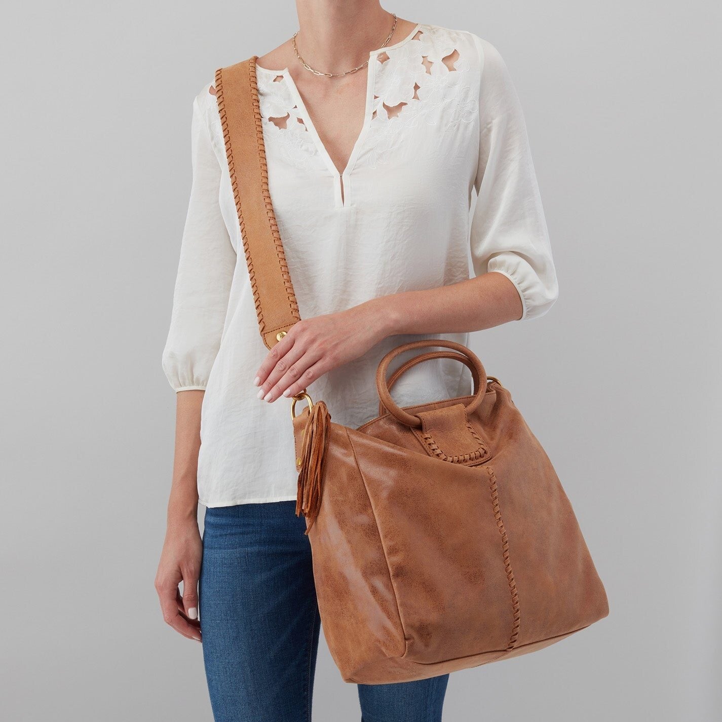 Hobo Sheila Handbag - Whiskey - Gabrielle's Biloxi