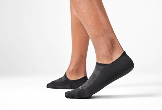 Feetures Elite UL Invisible Black - Gabrielle's Biloxi