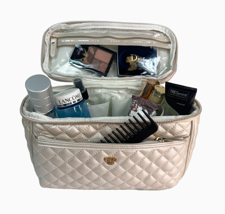 Pursen Classic Train Case Pearl Quilted Gabrielle's Biloxi